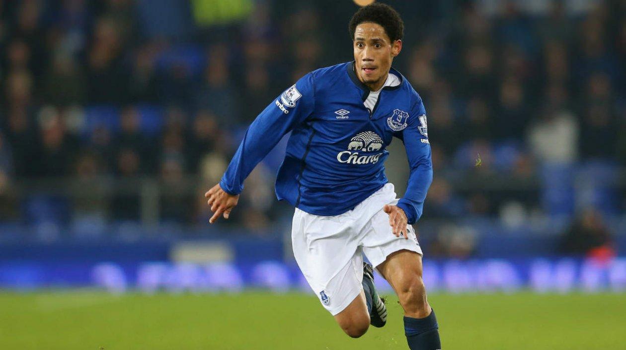 Steven Pienaar, jugador sudafricano. 