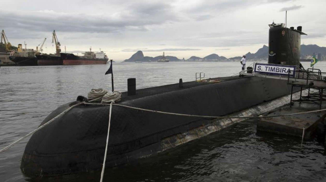 El submarino fue encontrado or un equipo especial de la Policía de Surinam.