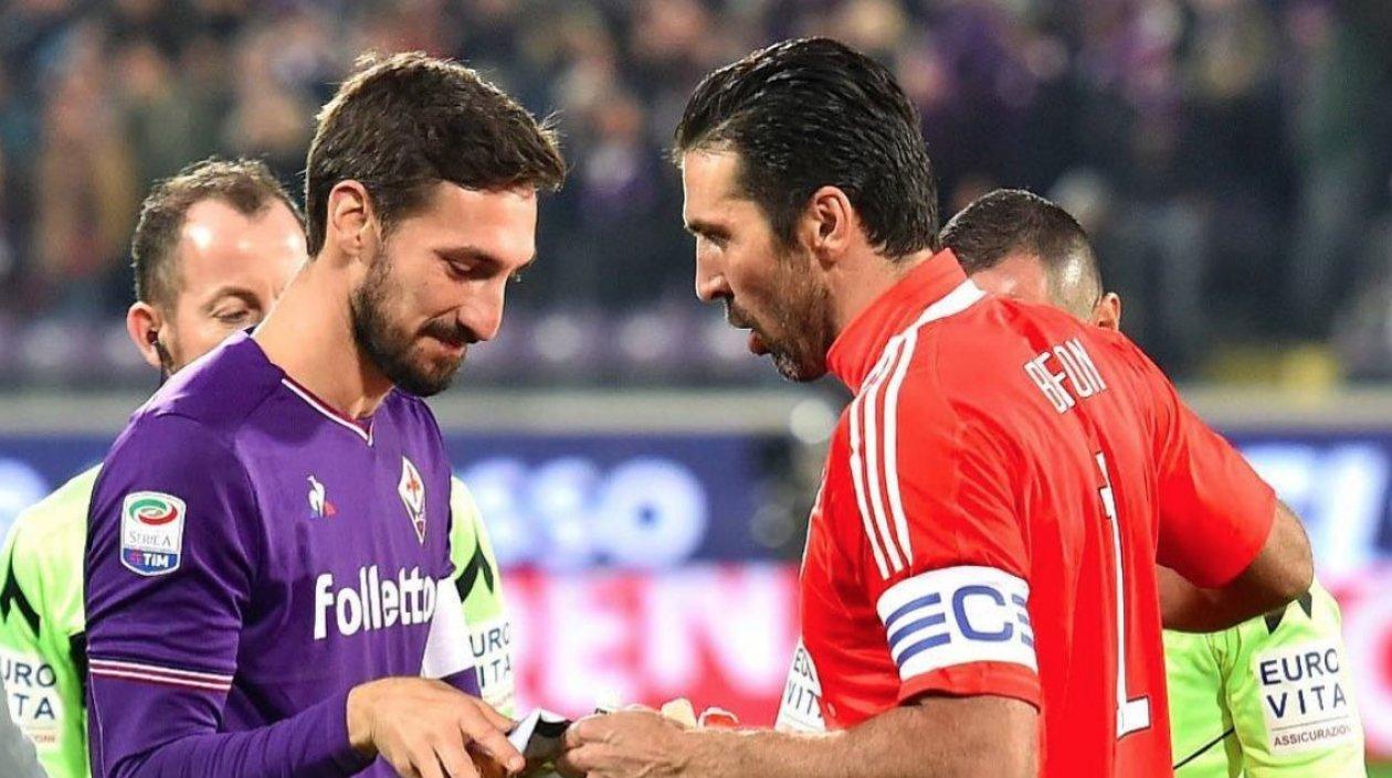 Davide Astori y Gianluigi Buffon.
