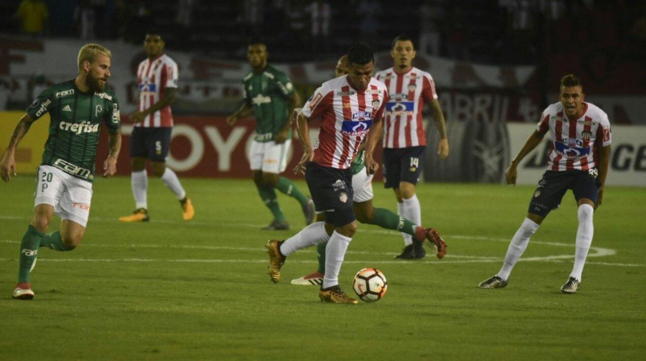 Teófilo Gutiérrez sería de la partida.