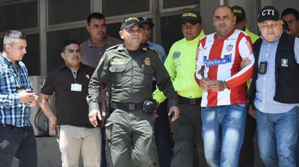 Nilson Mier, a la salida de la audiencia, rumbo a Cómbita.