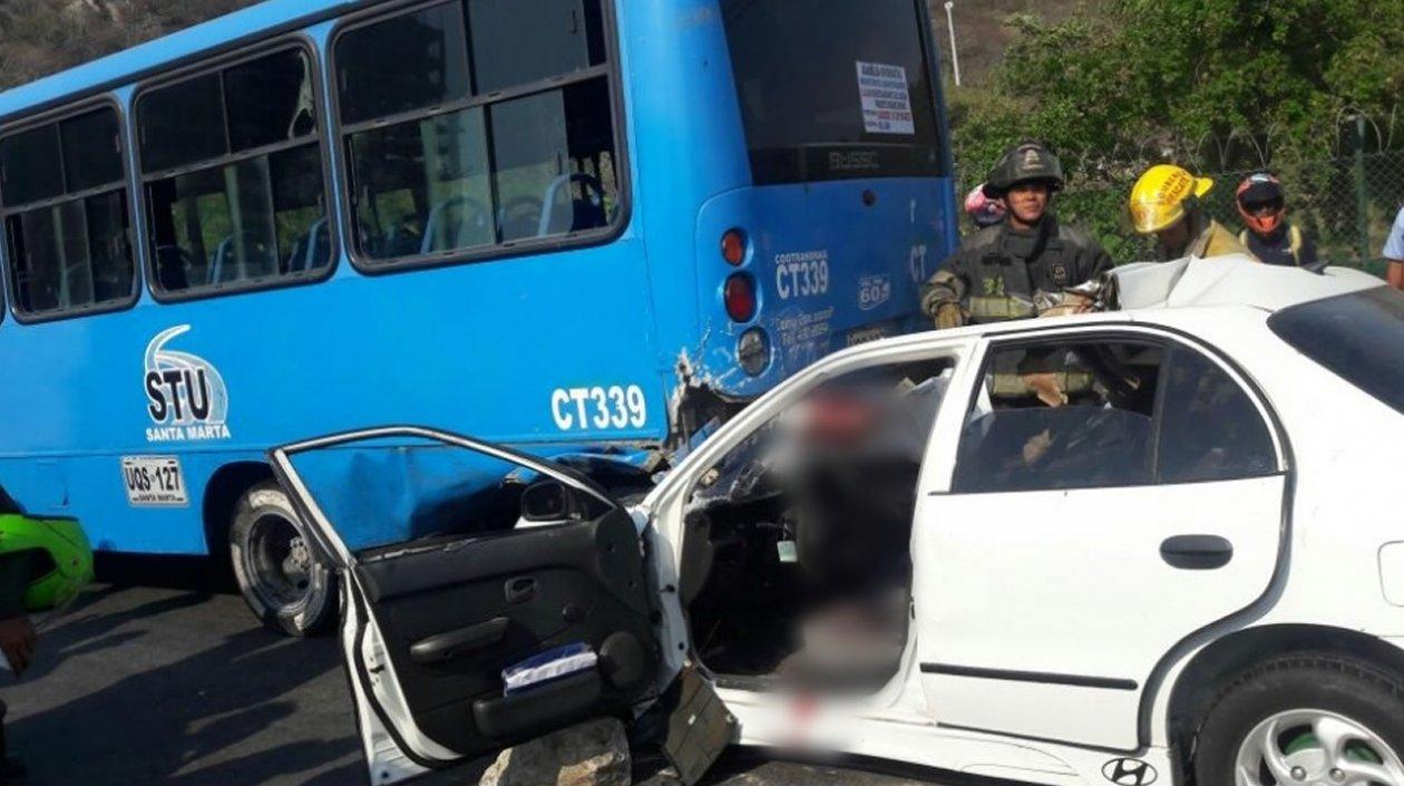 Así quedaron los dos vehículos.