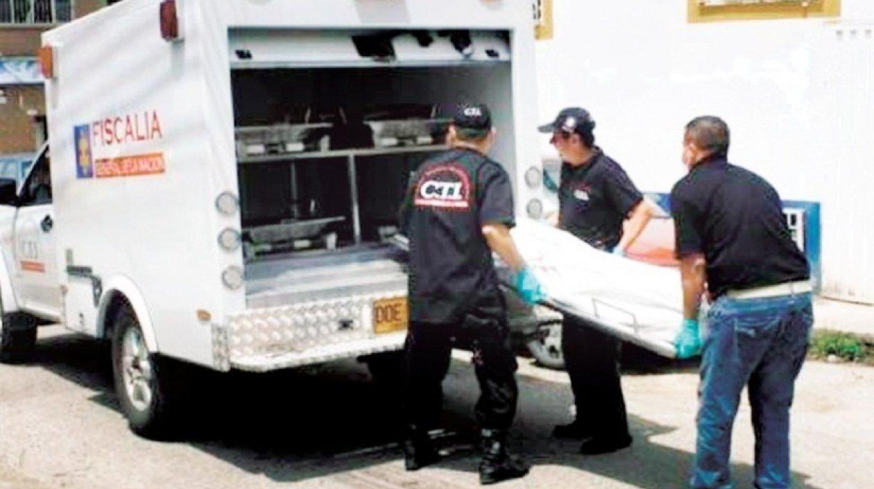 Fiscalía le formuló cargos por homicidio agravado.