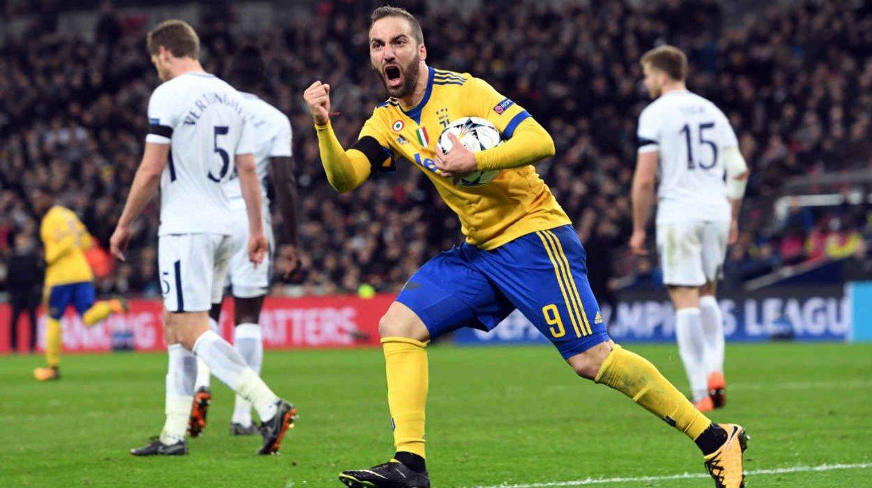 Gonzalo Higuaín marcó el tanto del empate parcial. 