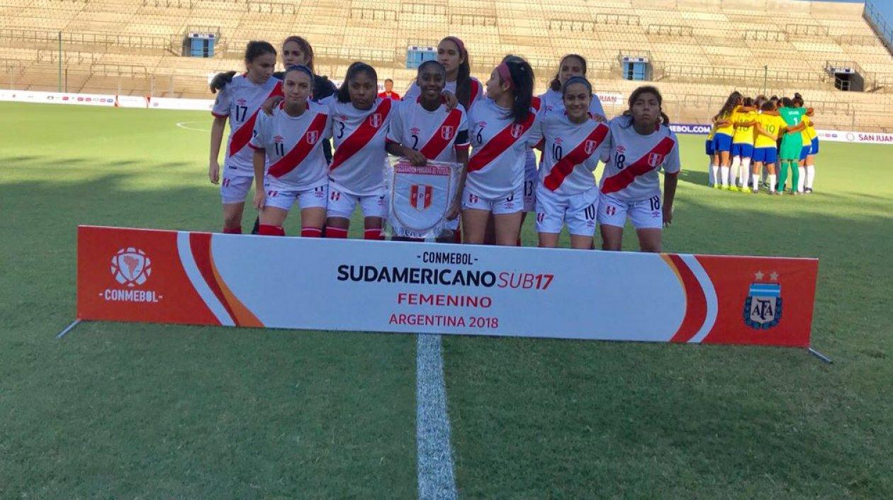 Jugadoras de la Selección de Perú. 