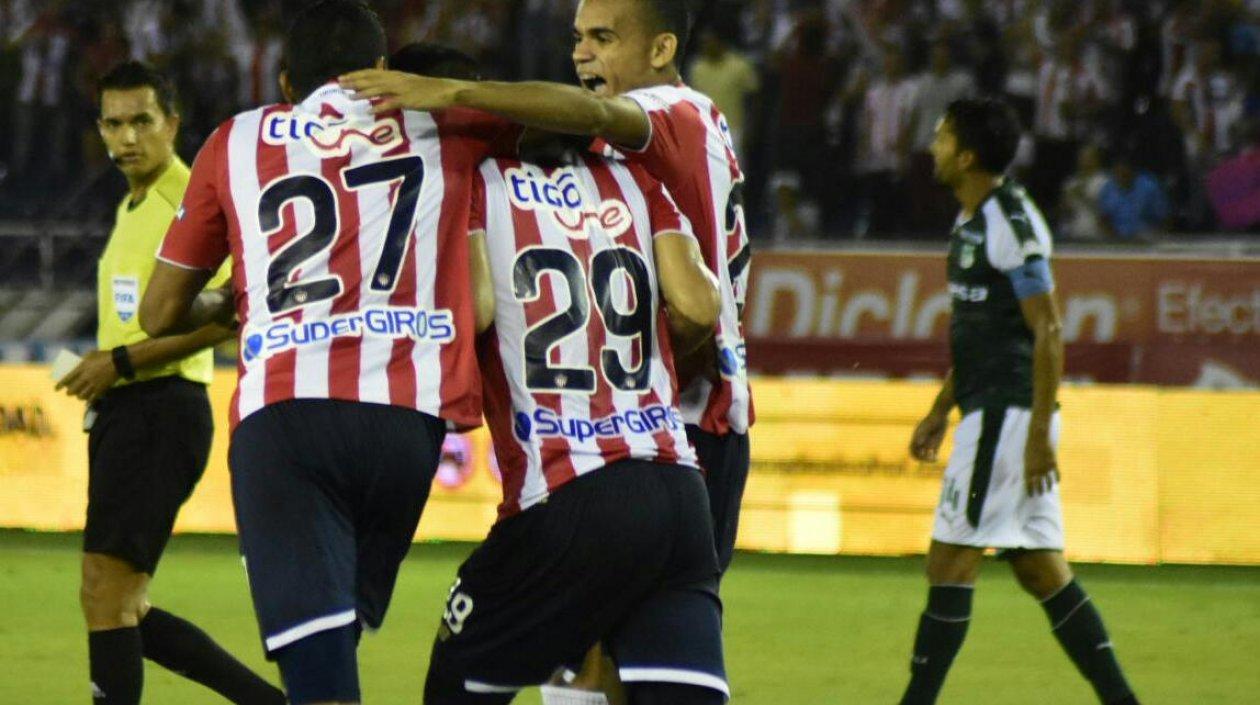 Luis Carlos Ruiz y Teófilo Gutiérrez comandarán el ataque de Junior.