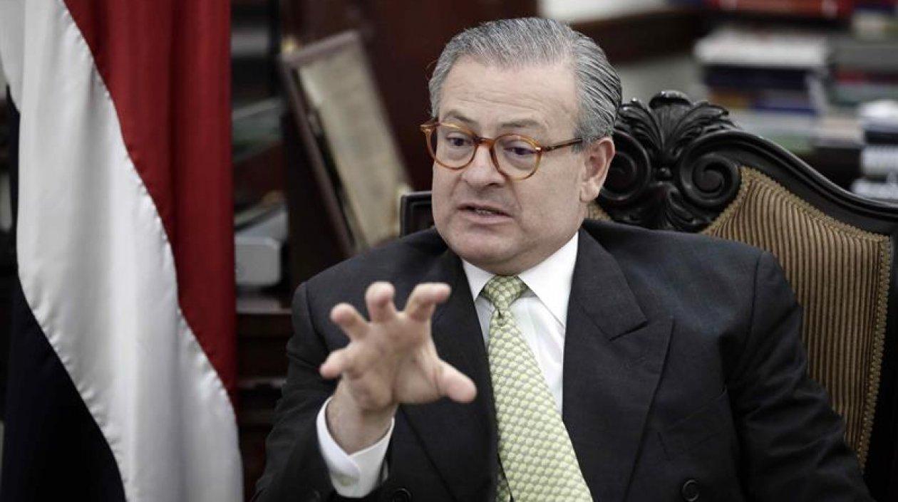 Manuel González,  canciller de Costa Rica.