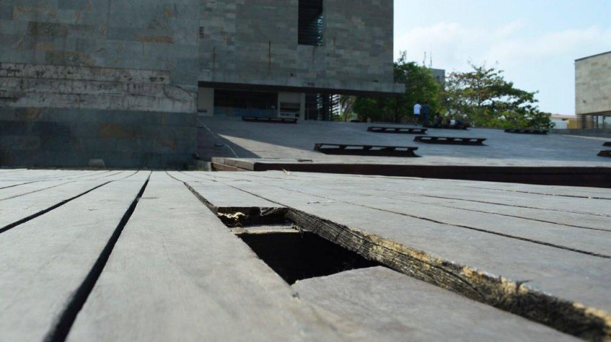 Deterioro del Parque Cultural del Caribe.