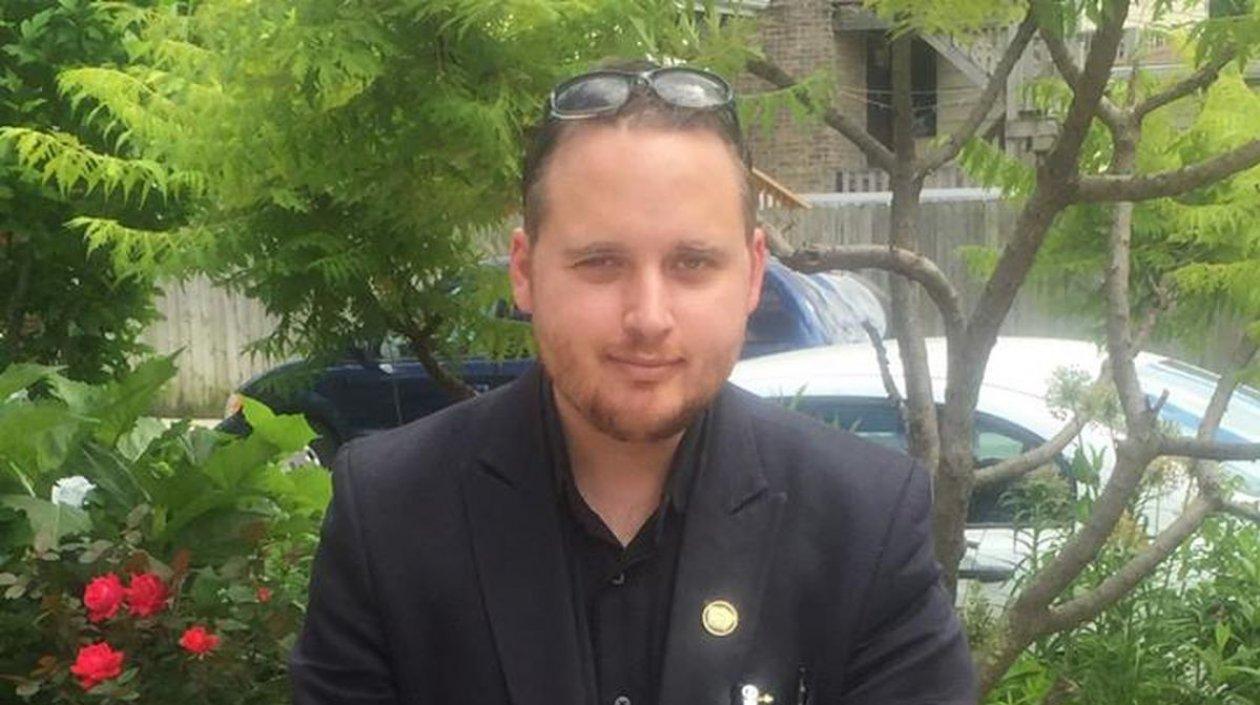 Adrian Lamo, hacker que delató a Chelsea Manning, apareció muerto.