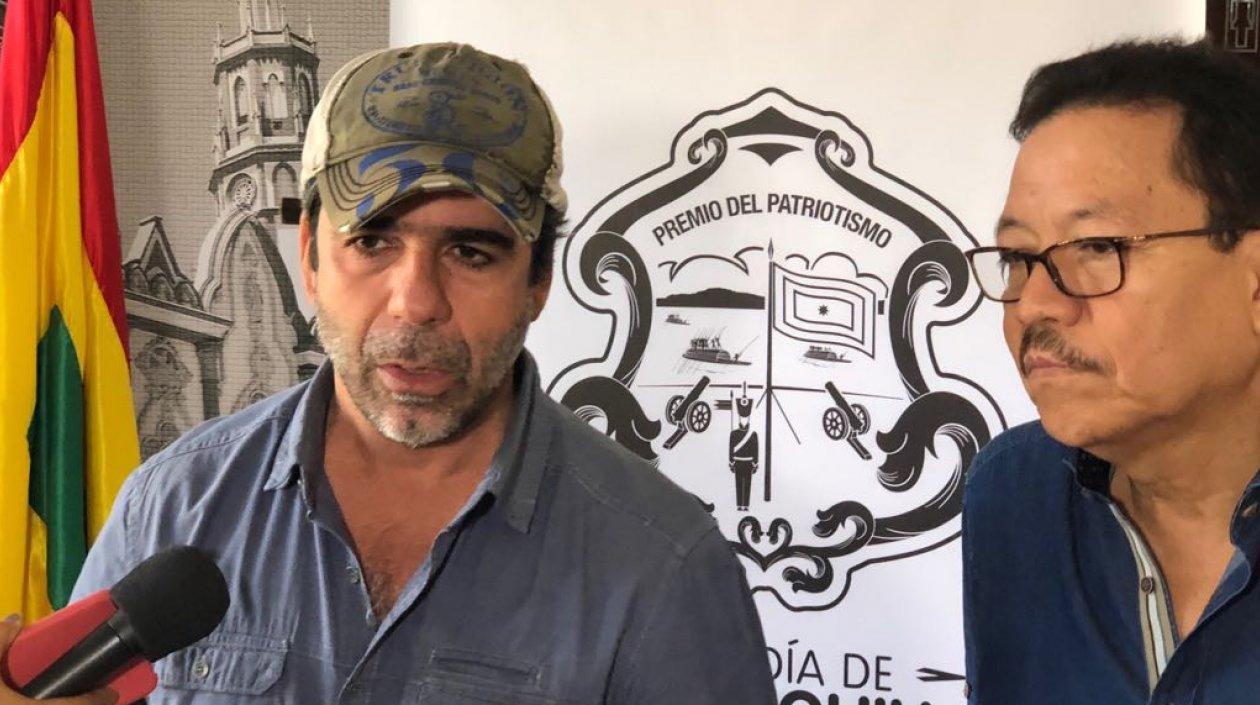 El Alcalde Alejandro Char con el rector de UniAtlántico, Carlos Prasca.