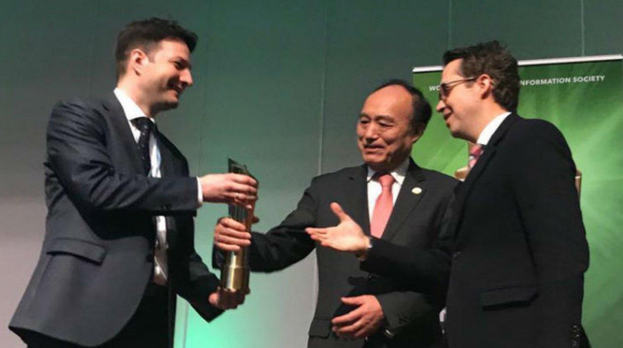 La iniciativa Ciudadanía Digital ganó el premio en la categoría “Construcción de Capacidades”, entre 47 proyectos a nivel mundial, por promover tecnologías para el desarrollo.