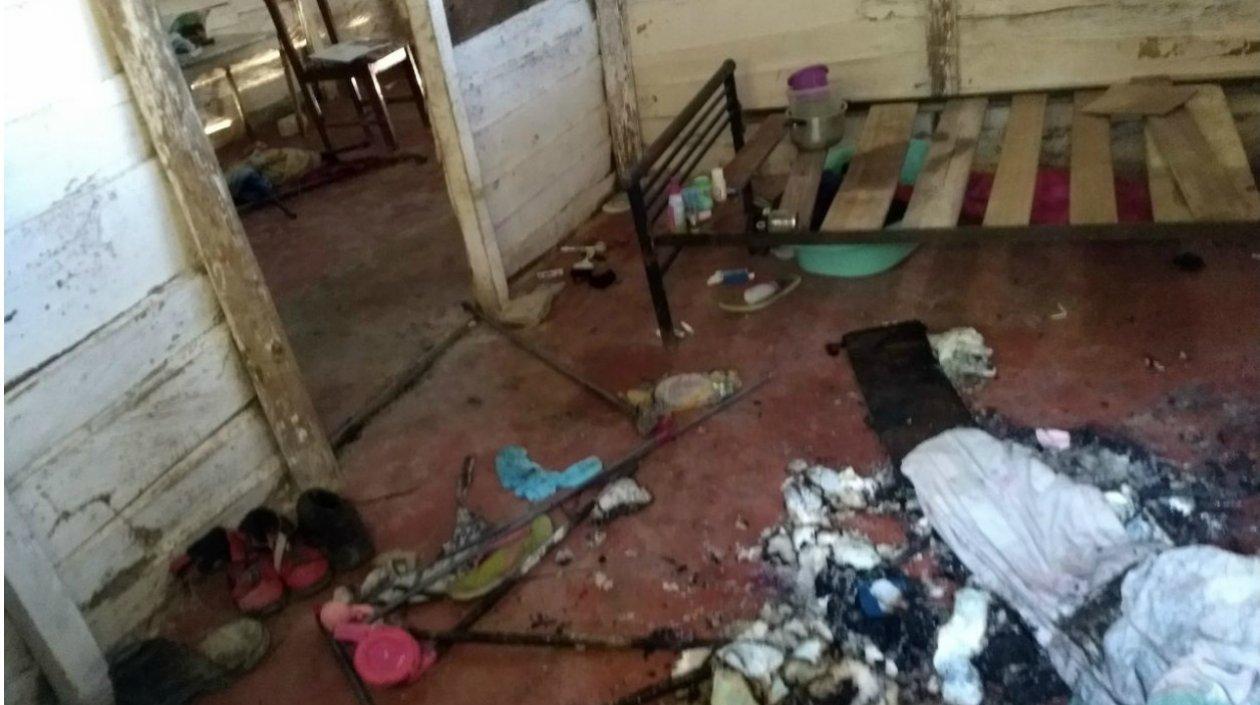 Así quedó el cuarto donde dormía el bebé.