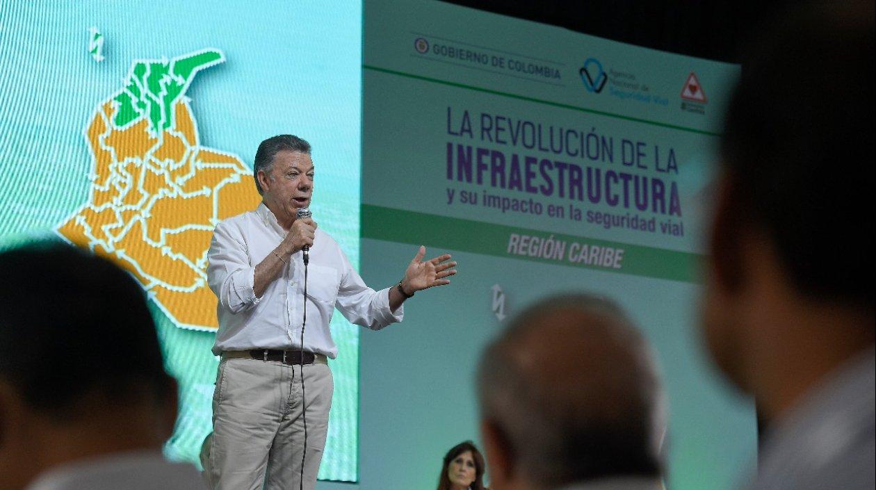 Juan Manuel Santos, presidente.