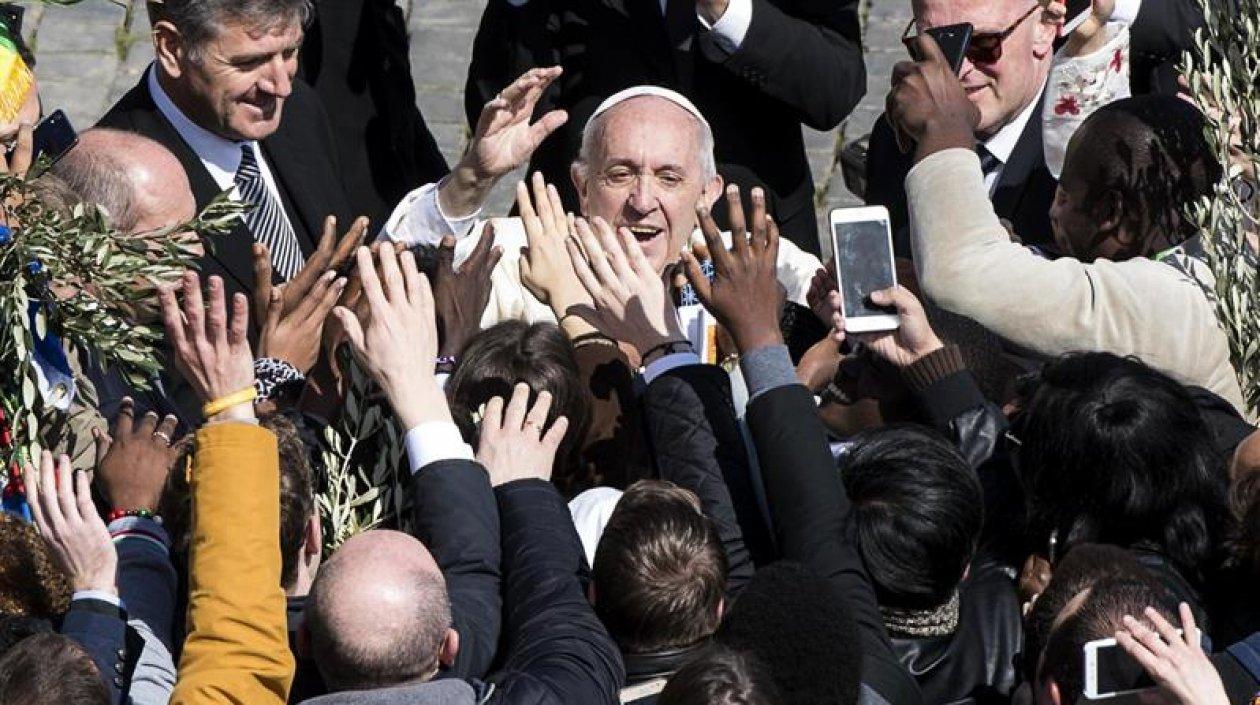 Papa envió un mensaje a los jóvenes en el inicio de la Semana Santa.