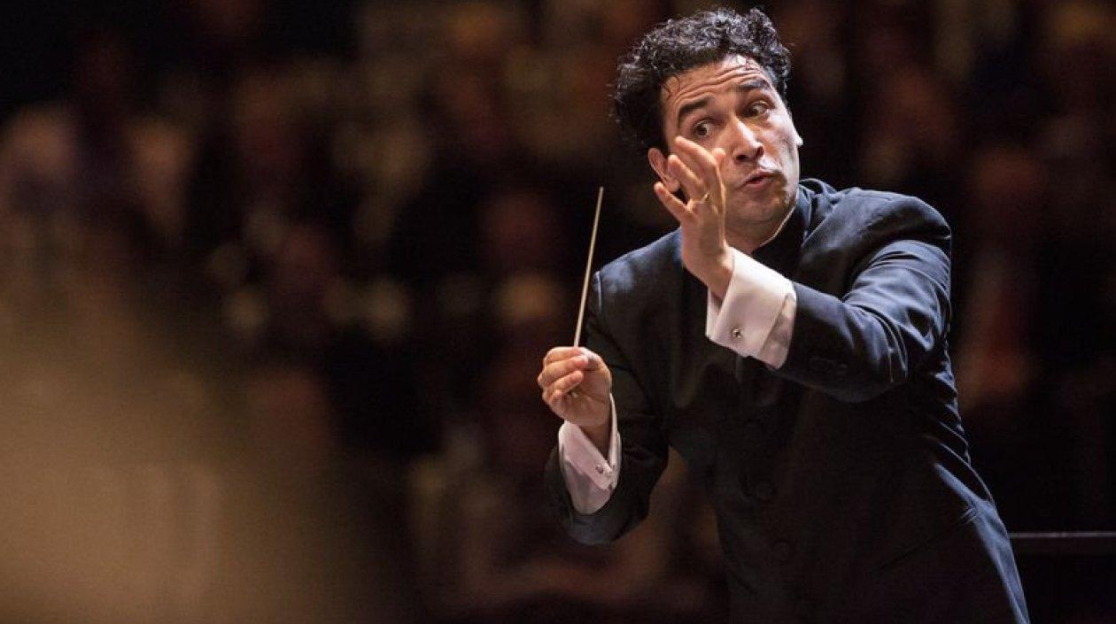 El maestro colombiano Andrés Orozco-Estrada.