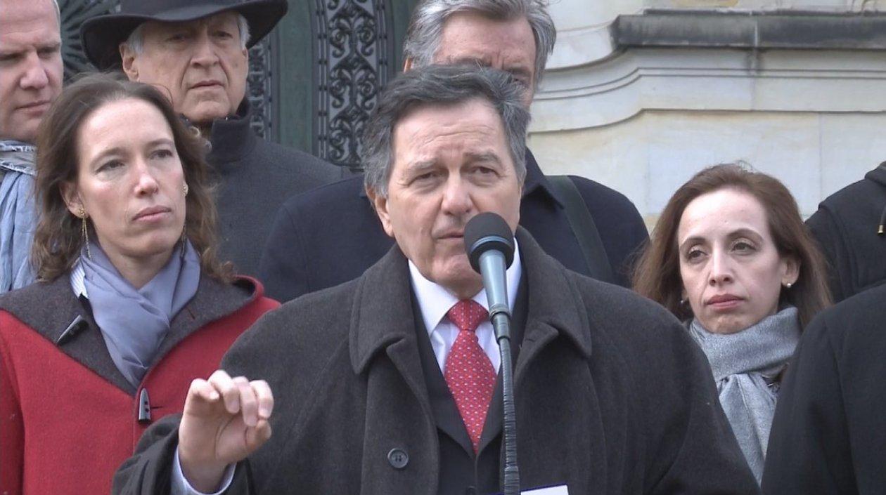 El ministro de Relaciones Exteriores de Chile, Roberto Ampuero.