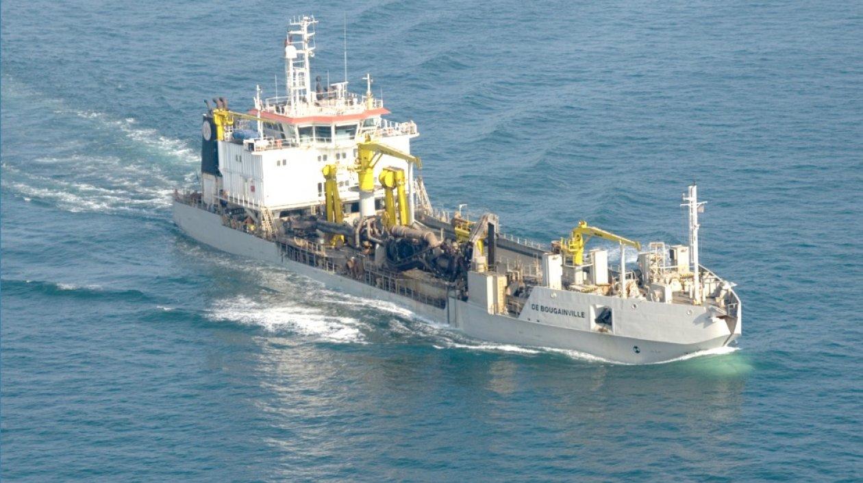 La draga 'De Bougainville', de propiedad de Jan De Nul.