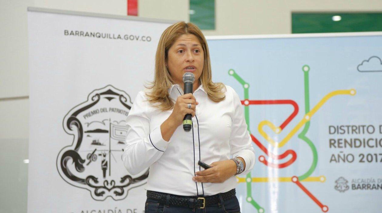 La secretaria de Salud, Alma Solano.