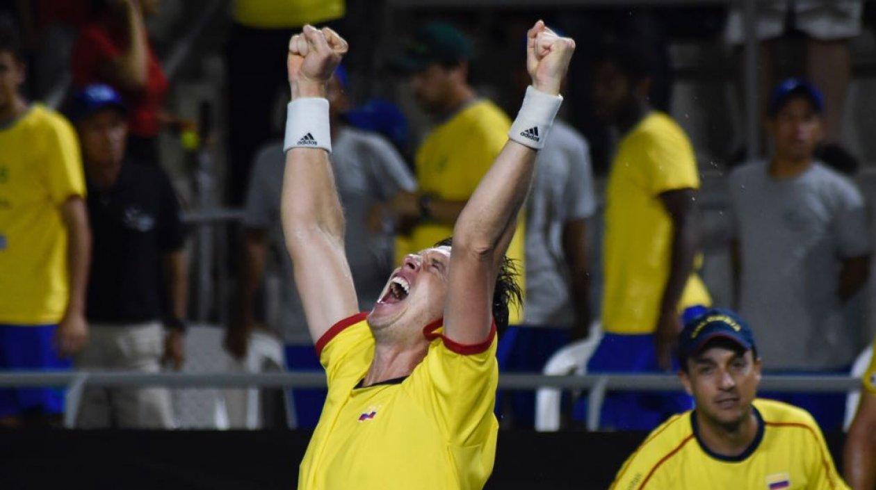 Alejandro González, celebrando el partido decisivo.