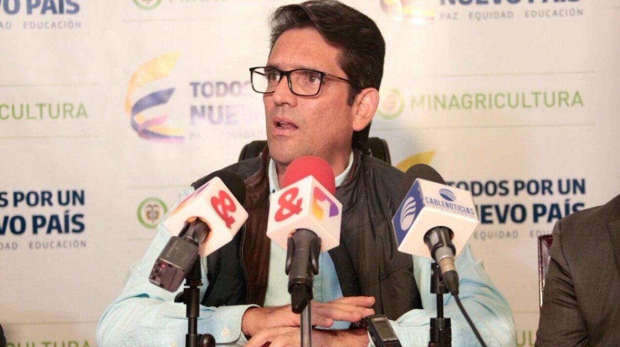  Juan Guillermo Zuluaga, Ministro de Agricultura
