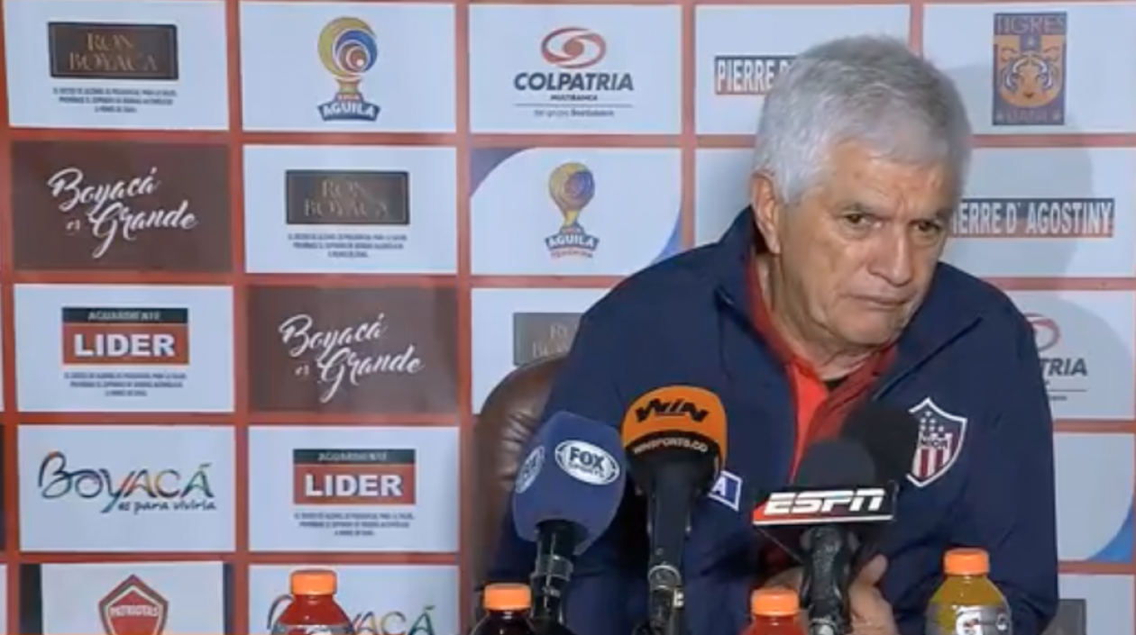 Julio Comesaña, al final del partido ante Patriotas.