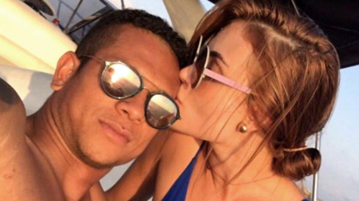 El futbolista Fredy Guarín y la presentadora Sara Uribe.