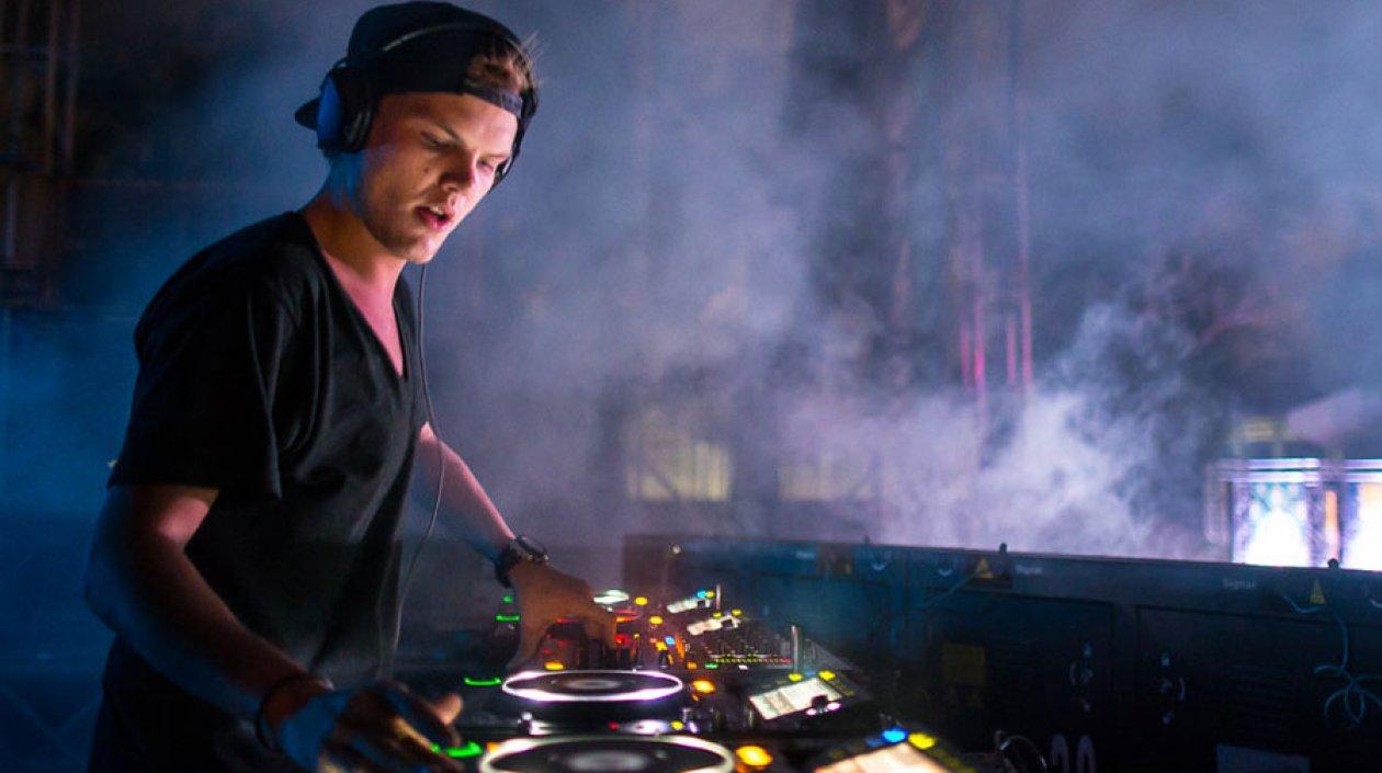  Avicii, músico y DJ sueco.