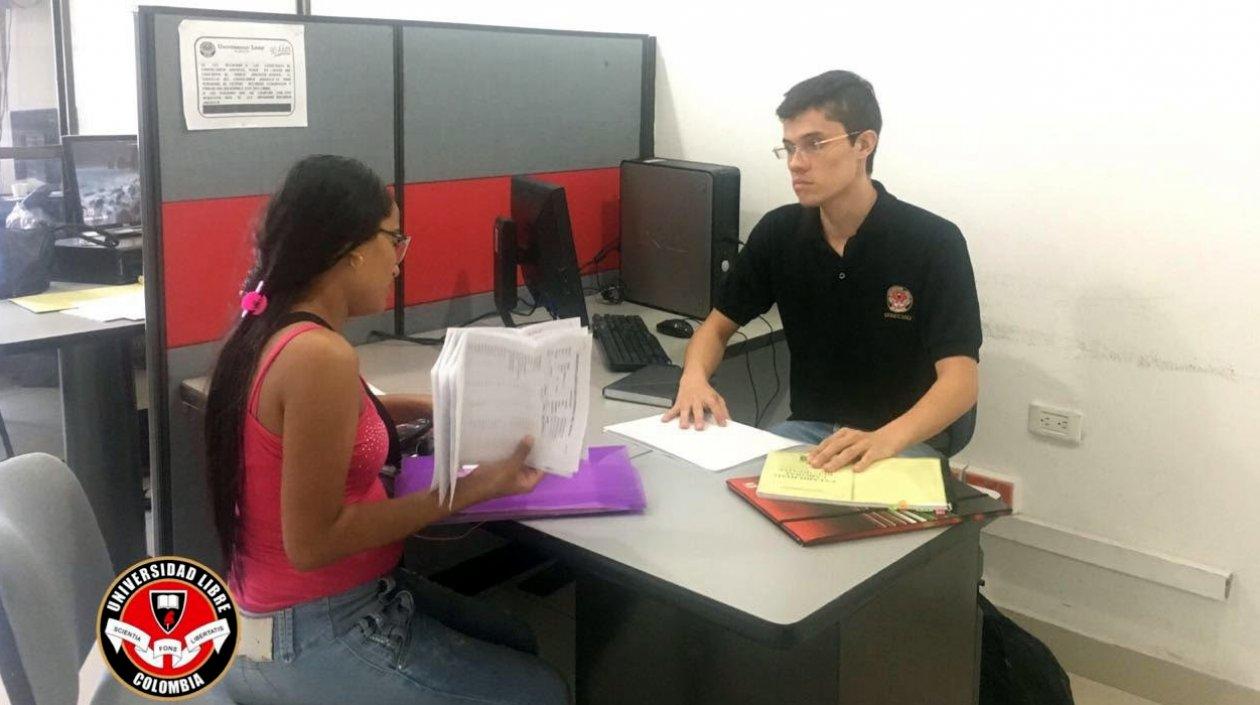 La atención es de 8:00 a.m. a 11:30 a.m. y de 2:00 p.m. a 5:00 p.m.