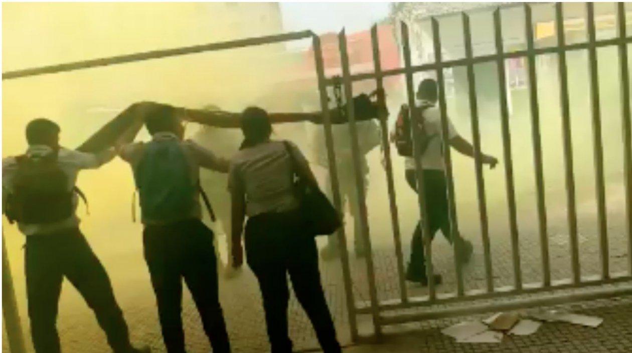 Momento de la intervención del Esmad.