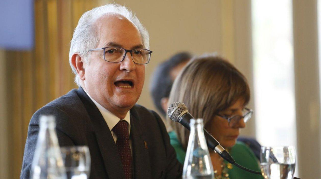 Antonio Ledezma.