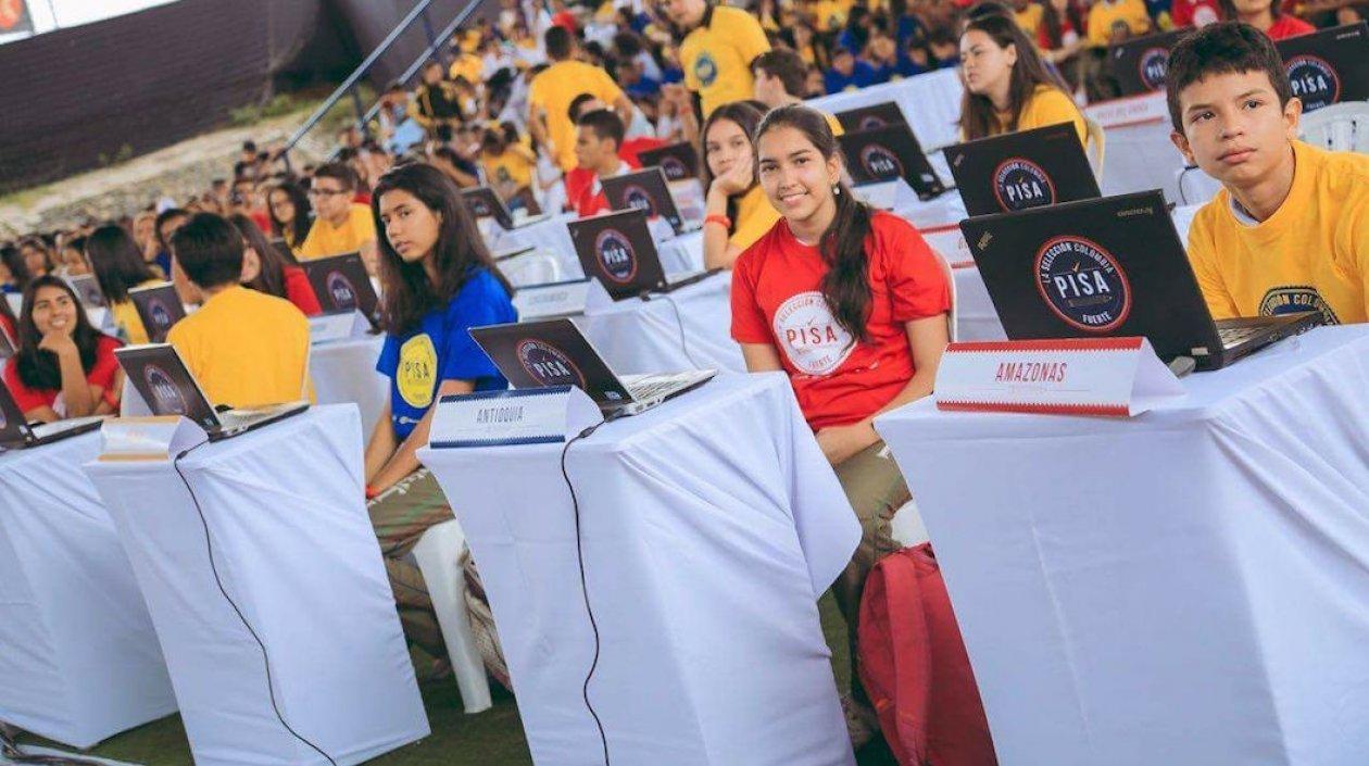 Estudiantes en plena jornada.