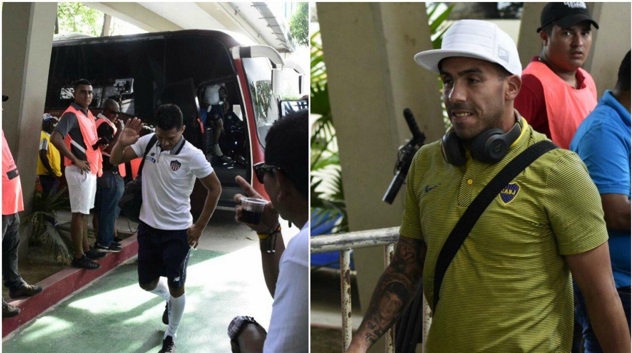 El delantero de Junior, Teófilo Gutiérrez y el atacante de Boca, Carlos Tévez.