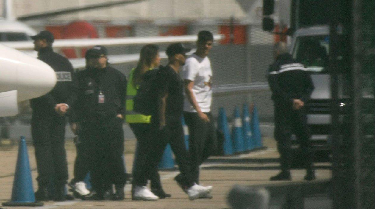 Neymar a su llegada a París. 