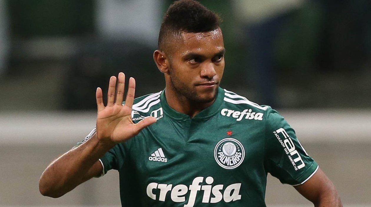 Miguel Borja, absteniéndose de celebrar los goles.