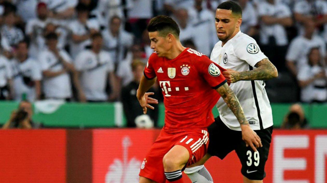 James Rodríguez en un acción del partido. 