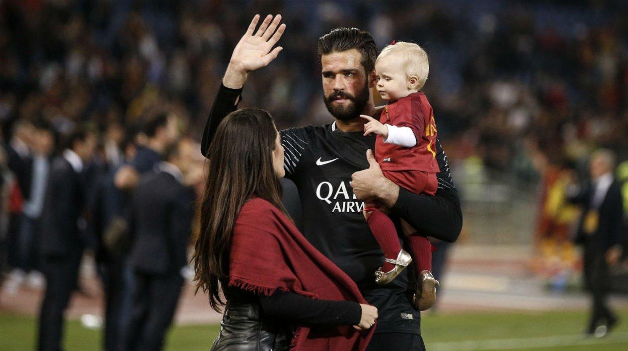 Alisson, arquero de la Selección Brasil. 