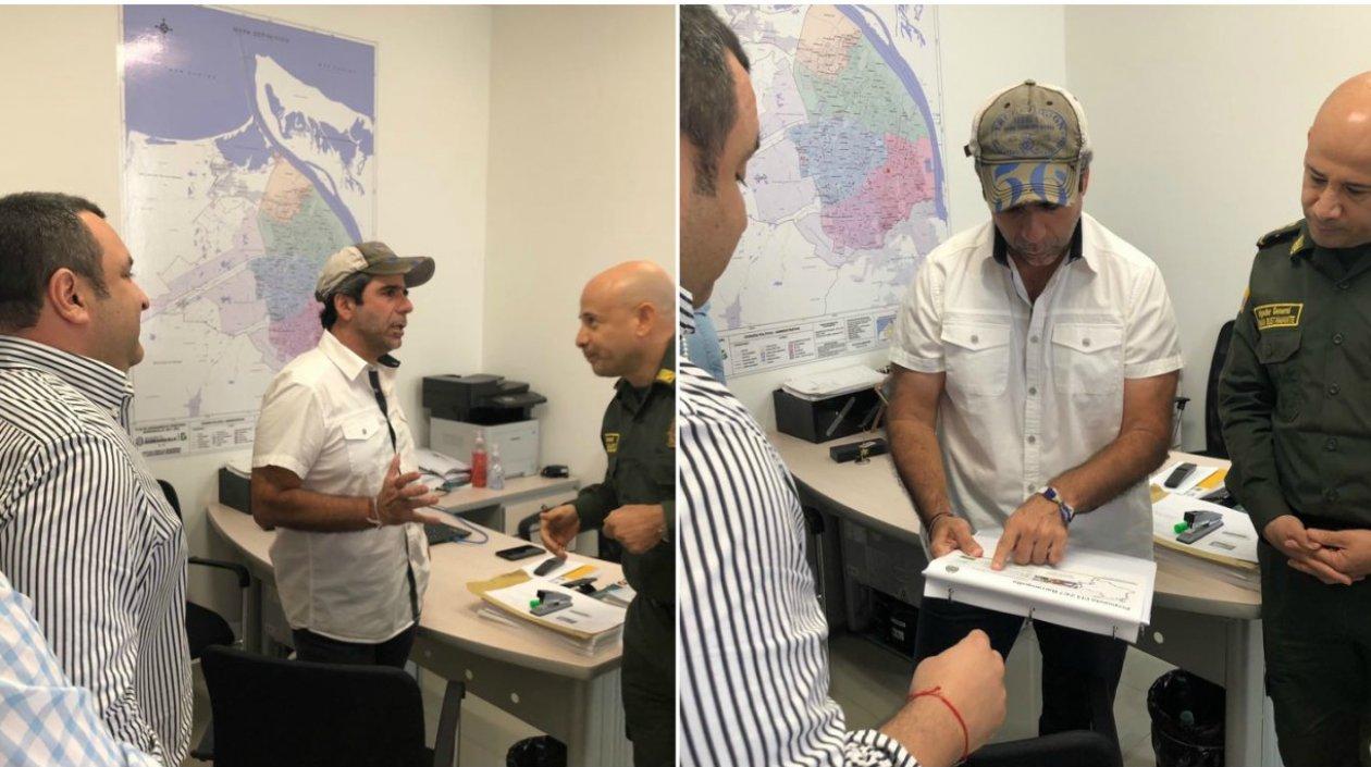 El Alcalde Alejandro Char junto al jefe de seguridad Yesid Turbay y el Comandante de la regional 8 de la Policía.