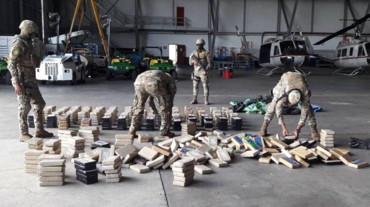 La droga estaba siendo movilizada en una lancha.
