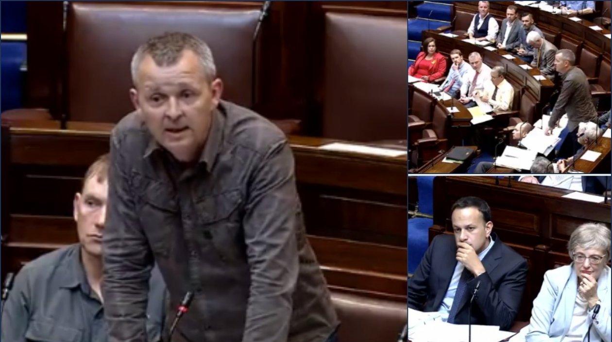 El diputado Richard Boyd Barrett, de 51 años, quien hoy calificó las revelaciones de "bombazo".