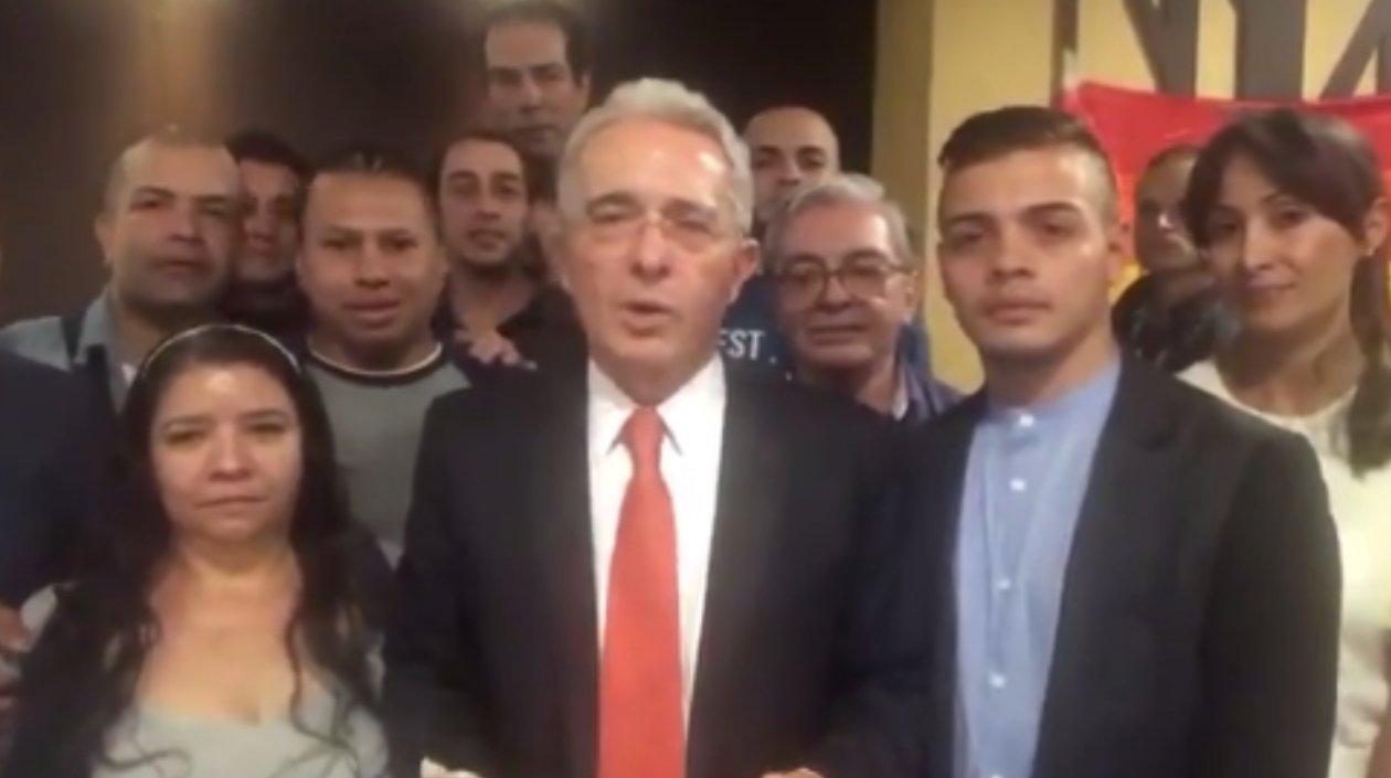 Álvaro Uribe, expresidente.