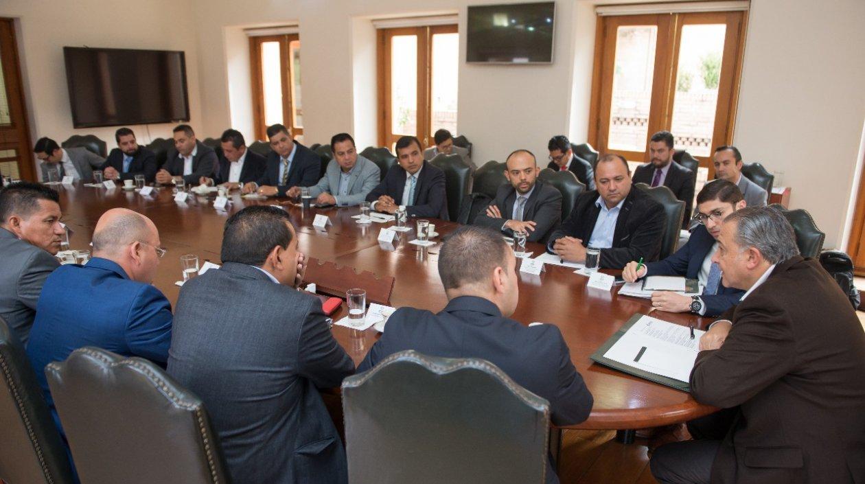 Vicepresidente Naranjo en la reunión con alcaldes del Catatumbo.