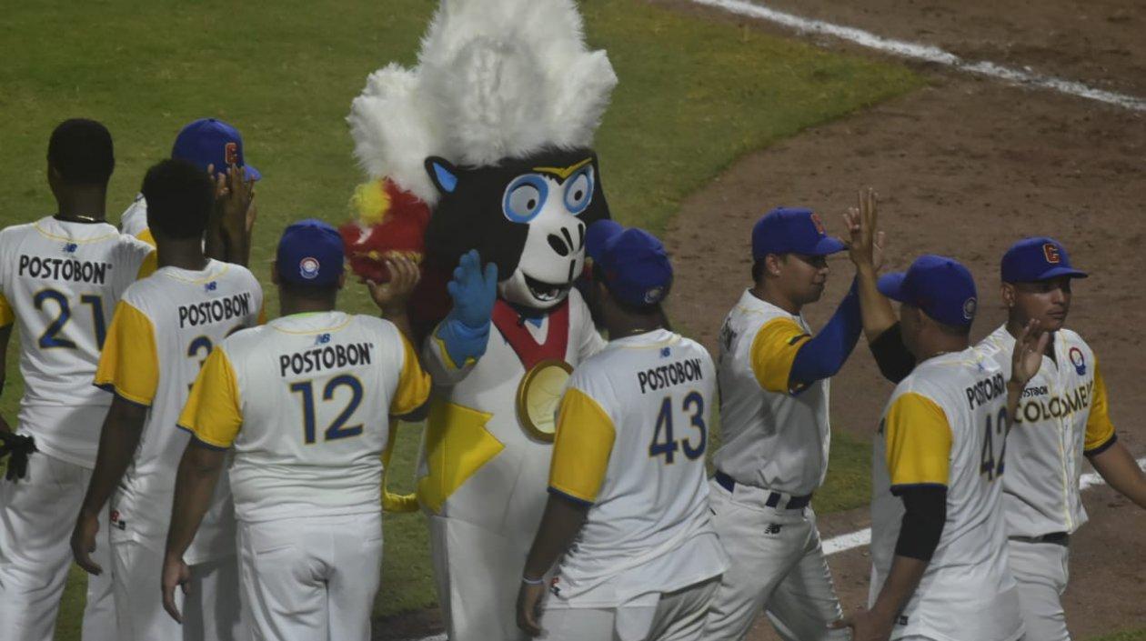 Colombia blanqueó a Puerto Rico 7-0 en el estadio Édgar Rentería.