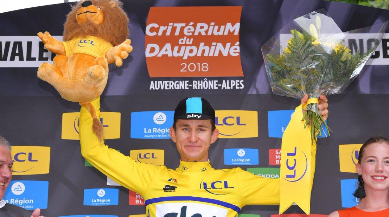 Michael Kwiatkowski con la camiseta de líder. 