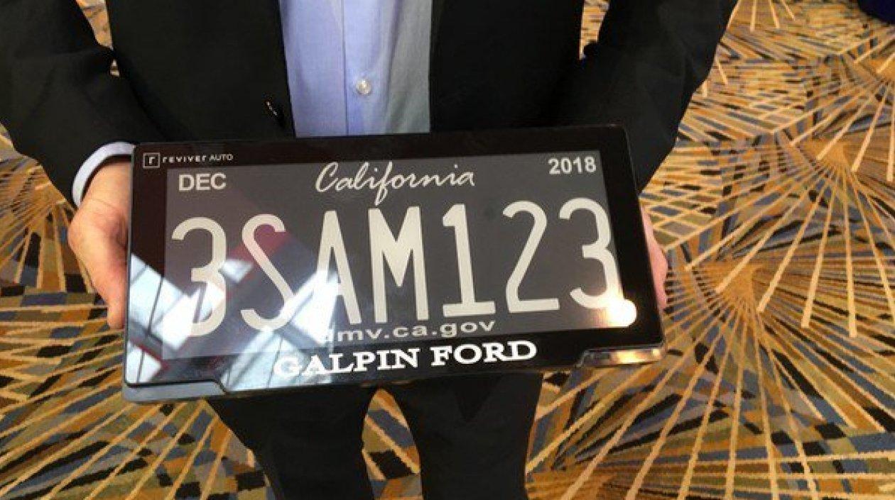 Las placas digitales ya se prueban en varias ciudades.