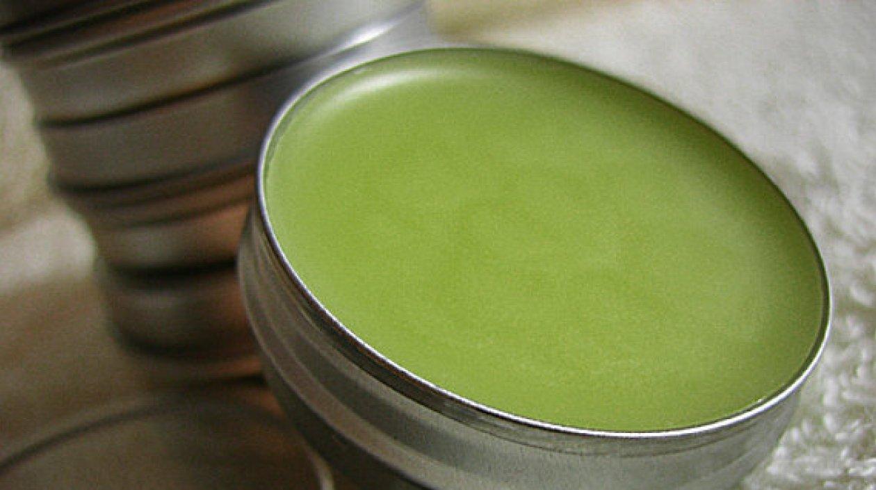 Ungüento de marihuana o coca son comercializadas ilegalmente.