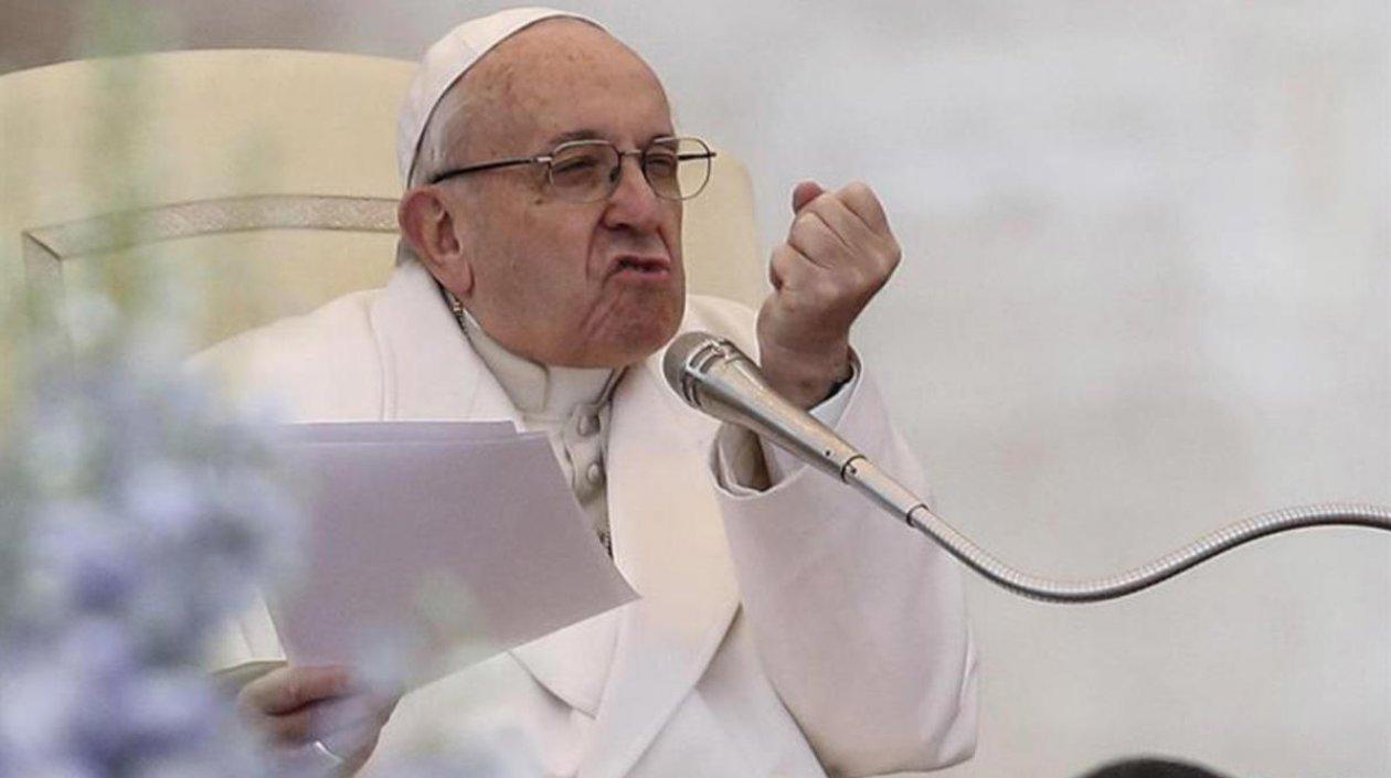  El papa Francisco durante un sermón.