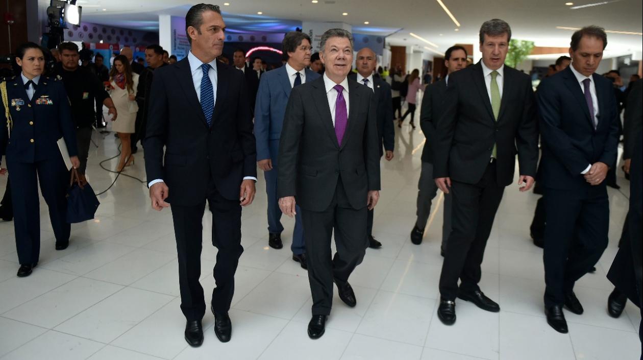 Juan Manuel Santos, Presidente.