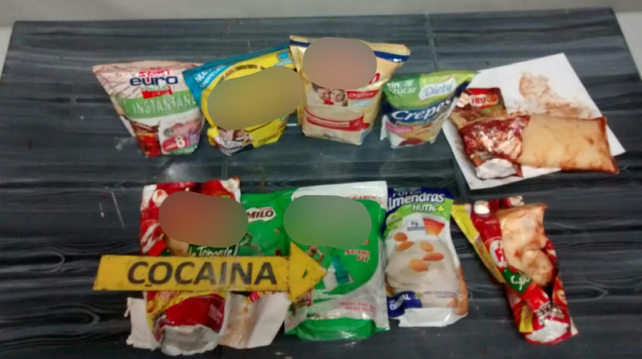 En total fueron 8 kilos de esta droga las que fueron halladas en diez bolsas.