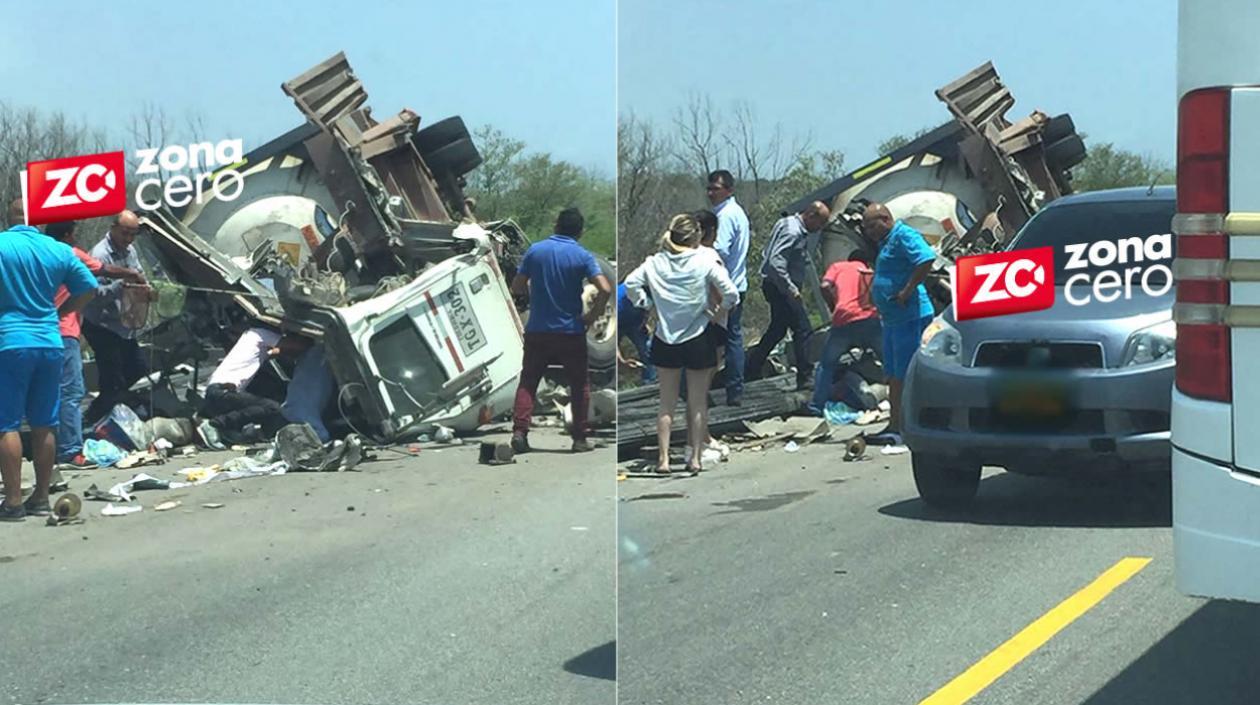 Aspecto de como quedó una de las tractomulas.