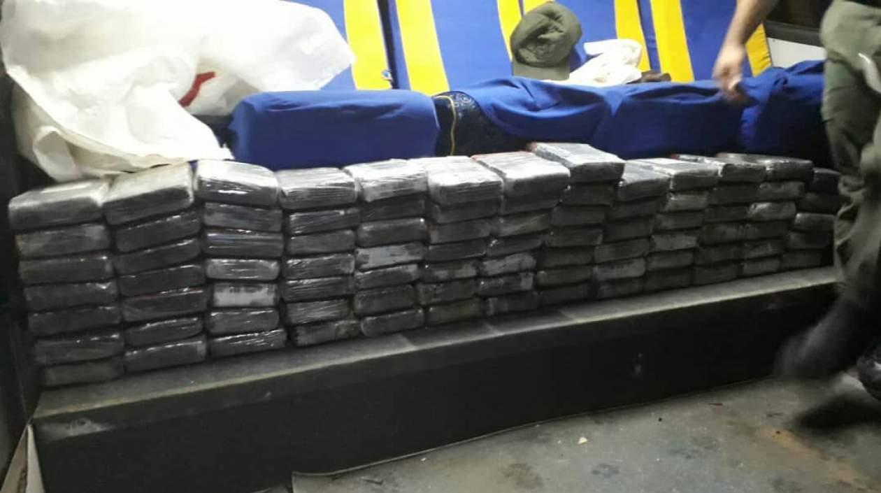 Esta fue la droga hallada en el bus.